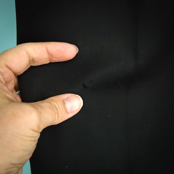 The Row Size 10 Black Crop Cropped Tapered Leg Button Zip Virgin Wool Pants - Picture 2 of 9